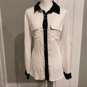 NWOT Colorblock Polyester Top